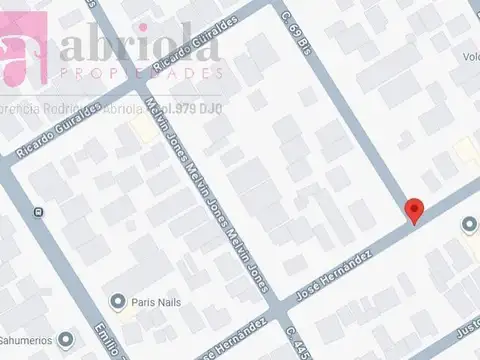 Esquina Jose Hernandez y Calle 69 Bis