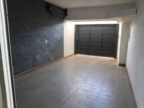 VENTA CASA 2 DORMITORIOS Y MONOAMBIENTEVILLA MARIA