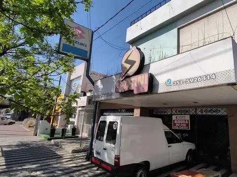 Av Caraffa 2900