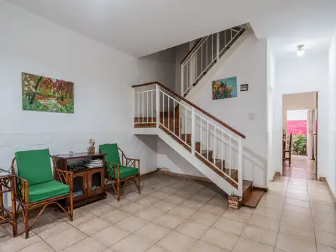 Cacique Catriel 944 , Piso 3