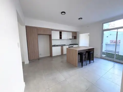 Depto Tipo Casa en Venta 46 años