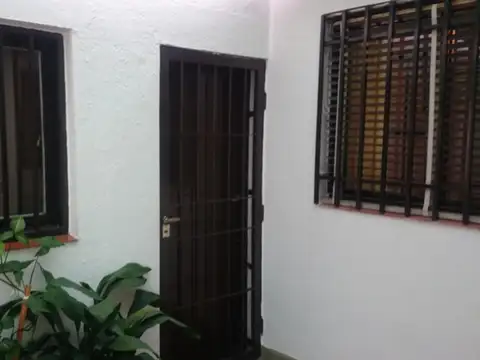 Casa en Venta en Barrio Unimev, USD 110.000