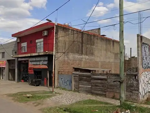 Hipólito Yrigoyen 4200
