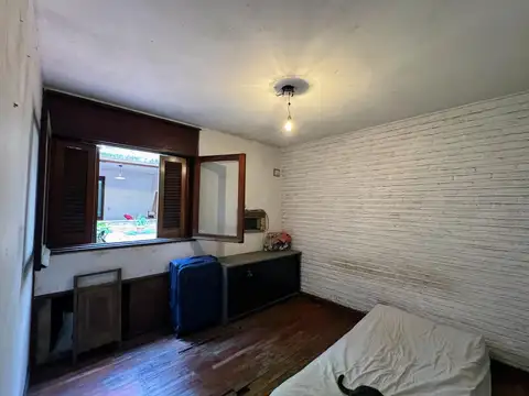 Departamento 5 ambientes con 1 baño