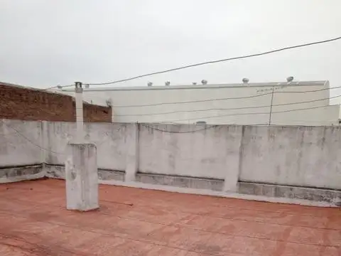 Avenida Perón e/ Oliden y Avenida Larrazábal