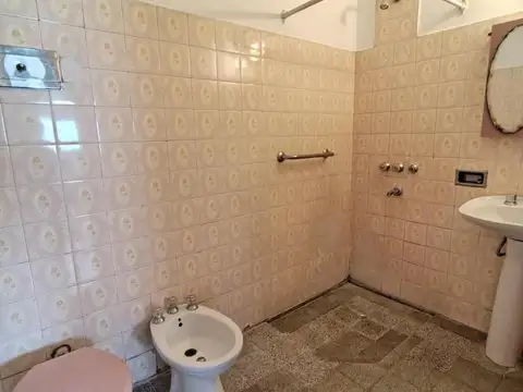 Departamento 4 ambientes con 1 baño
