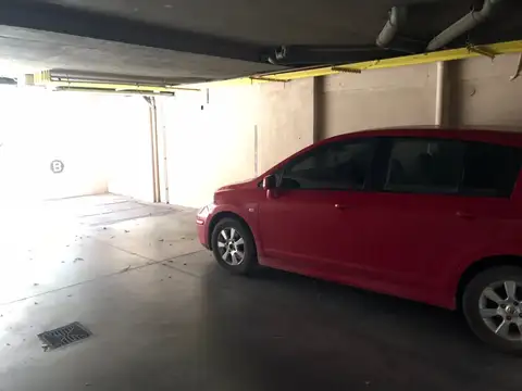 Cochera en Venta para coche mediano