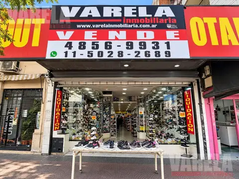 Local en Venta Av. Eva Perón 4800. 220 mts. Parque Avellaneda U$s 380.000 