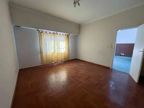 Casa en Venta en Temperley, USD 99.990