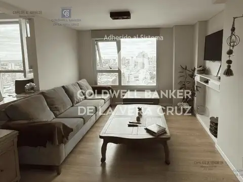 Departamento de tres habitaciones sobre boulevard