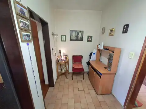 Casa 7 ambientes con 5 baños