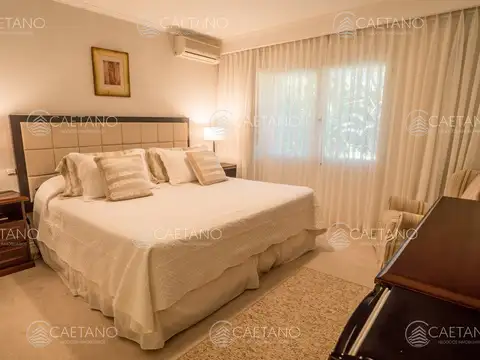 Casa en Alquiler Temporal de 6 dormitorios