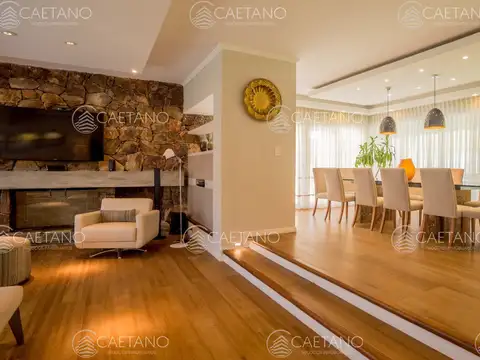 Casa en Alquiler Temporal de 6 dormitorios