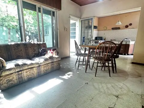 Almirante Brown 3500