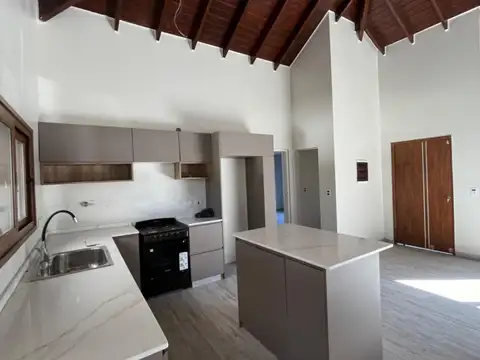 Casa en Venta en Las Praderas De Lujan, USD 230.000