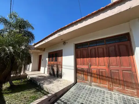 SE VENDE CASA 3 DORM 3 BAÑOS MAIPU 2° SECCIÓN