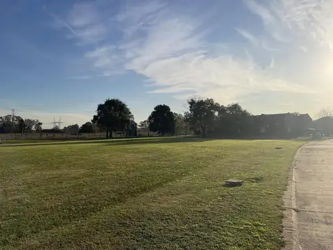 Lote en Venta en  Boca Raton , Pilar