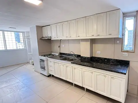 Departamento en Venta en Barrio Norte, USD 135.000