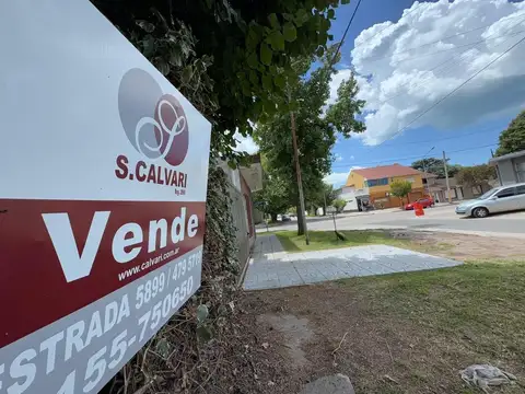 Terreno en Venta 15  mts Frente