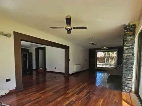 Casa en venta en Barrio Privado El Huerto, Luján