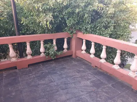 Depto Tipo Casa en Venta en Villa Luzuriaga, USD 47.500