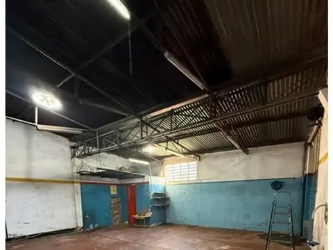 Galpon en ALQUILER - Caseros