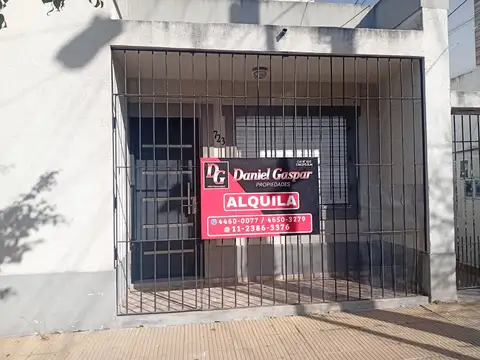 ALQUILER - DEPARTAMENTO 3 AMBIENTES CON PATIO