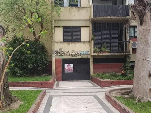 Cochera Fija  en Venta en Ciudad Jardin, Tres de Febrero, G.B.A. Zona Oeste