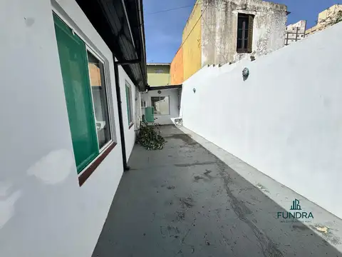 VENTA LOCAL EN BERNAL CENTRO