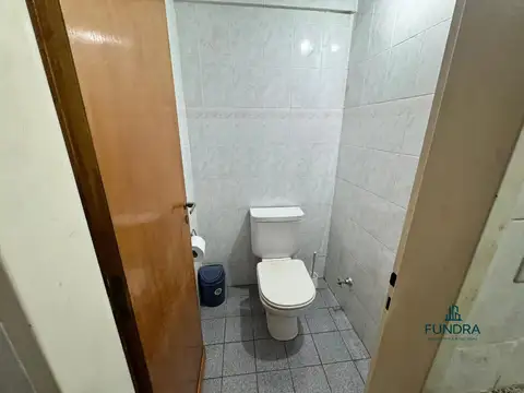 Local en Venta en Bernal, USD 265.000