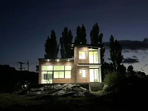 Casa 3 ambientes con 1 baño