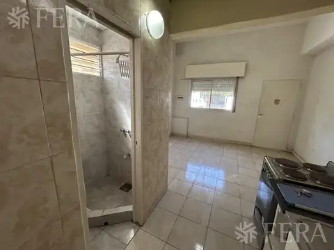 Casa 7 ambientes con 4 baños