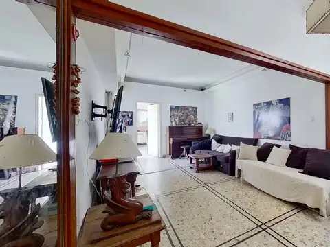 Casa en Venta al Este