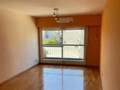 Departamento en alquiler - 2 Dormitorios 2 Baños - Flores