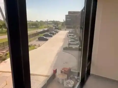 Se Alquila Oficina