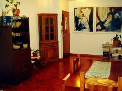 Avenida Corrientes y Dorrego