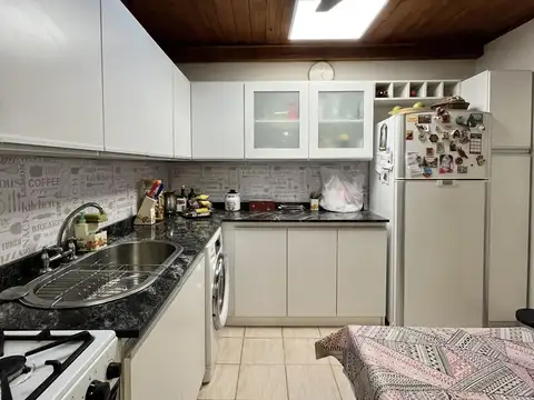 En Venta Casa remodelada con amplio parque