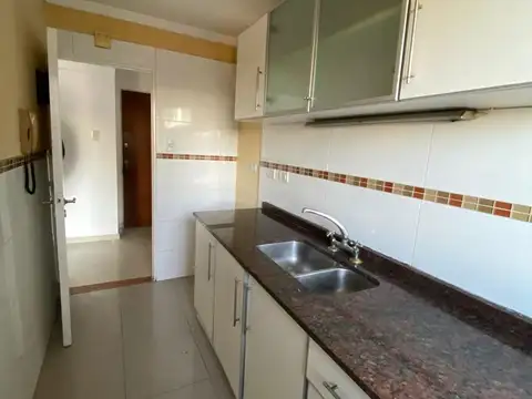 Departamento de 3 ambientes con balcón – 25 de Mayo 242, Avellaneda