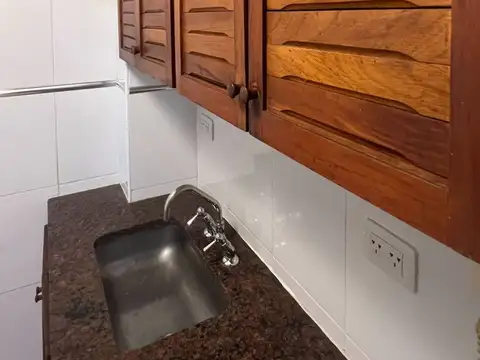 VENTA departamento 2 Ambientes Colegiales