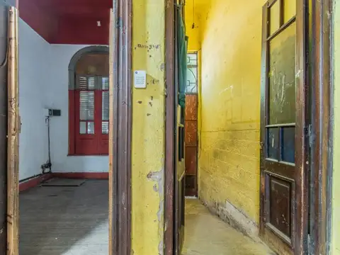 CASA A RECICLAR | LOTE PROPIO | APTO DESARROLLO INMOBILIARIO | PARQUE AVELLANEDA