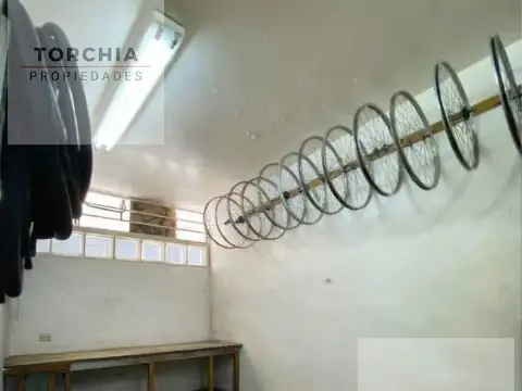 Local en Yatay 120, Almagro 