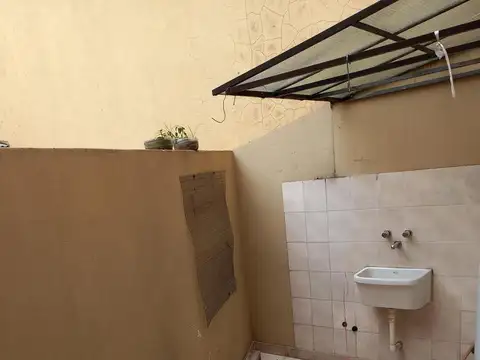 Depto Tipo Casa en Venta de Monoambiente