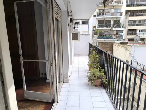 semipiso 4 ambientes con dependencia de servicio balcón contrafrente barrio norte santa fe 1555
