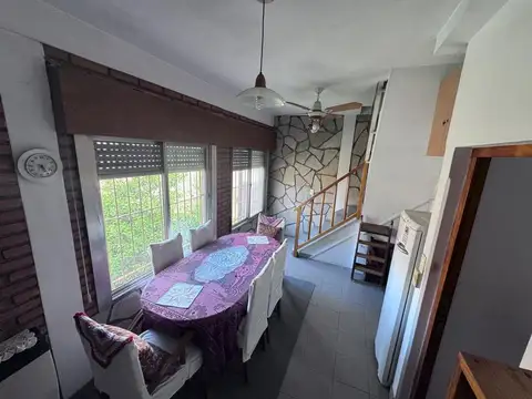 VENTA CASA 4 AMBIENTES JARDIN JOSÉ LEÓN SUAREZ