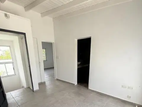 Casa en Venta con 4 cocheras