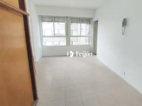 ALQUILER | 1 ambiente, apto profesional: Av. De Mayo/Sgo del Est • Monserrat / Congreso