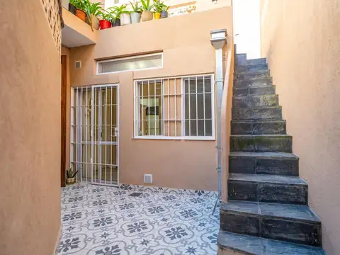 Depto Tipo Casa en Venta en Villa Devoto, USD 138.000