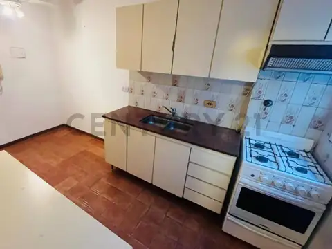 Departamento 4 ambientes con 1 baño