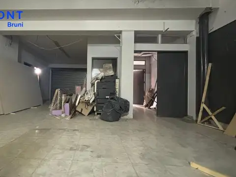 Venta Galpón en Parque Patricios, Capital Federal.