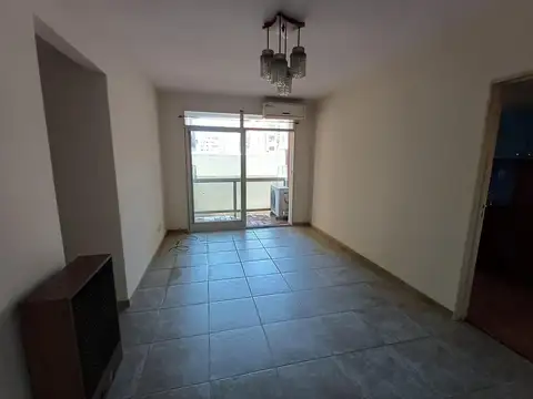 ALQUILER DEPARTAMENTO DE 3 AMBIENTES EN AVELLANEDA CENTRO 